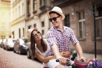 8 lý do khiến du lịch là chất kết dính tình yêu
